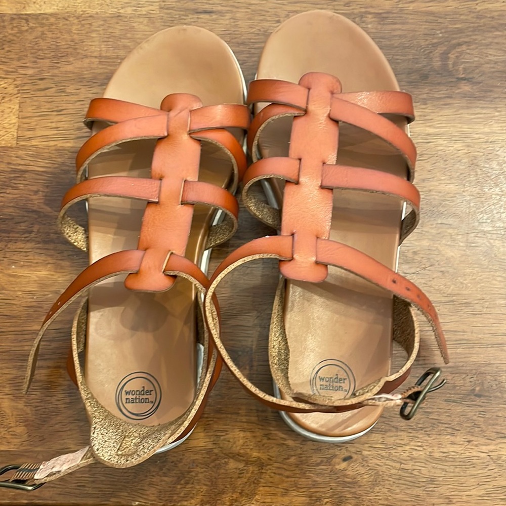 Girls brown sandals